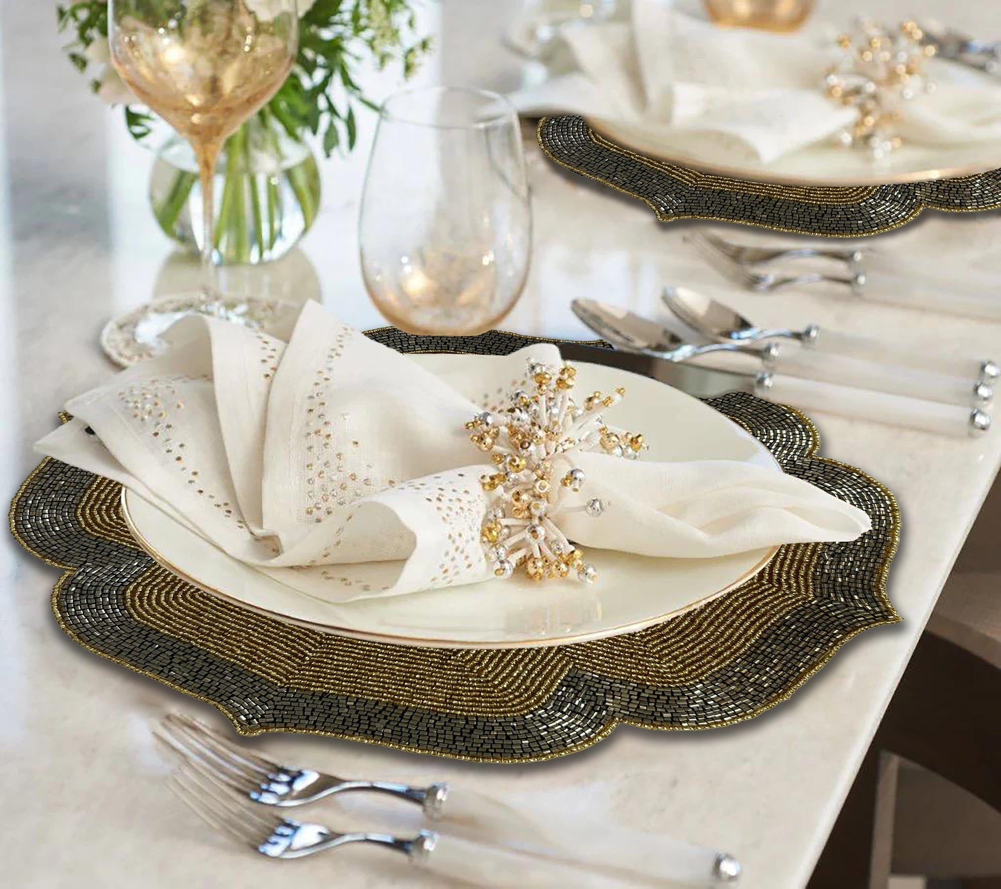 Gilded Shine – Beaded Placemats in Gold and Silver, Artistic Heat-Resistant Dining Table Décor 14 inch