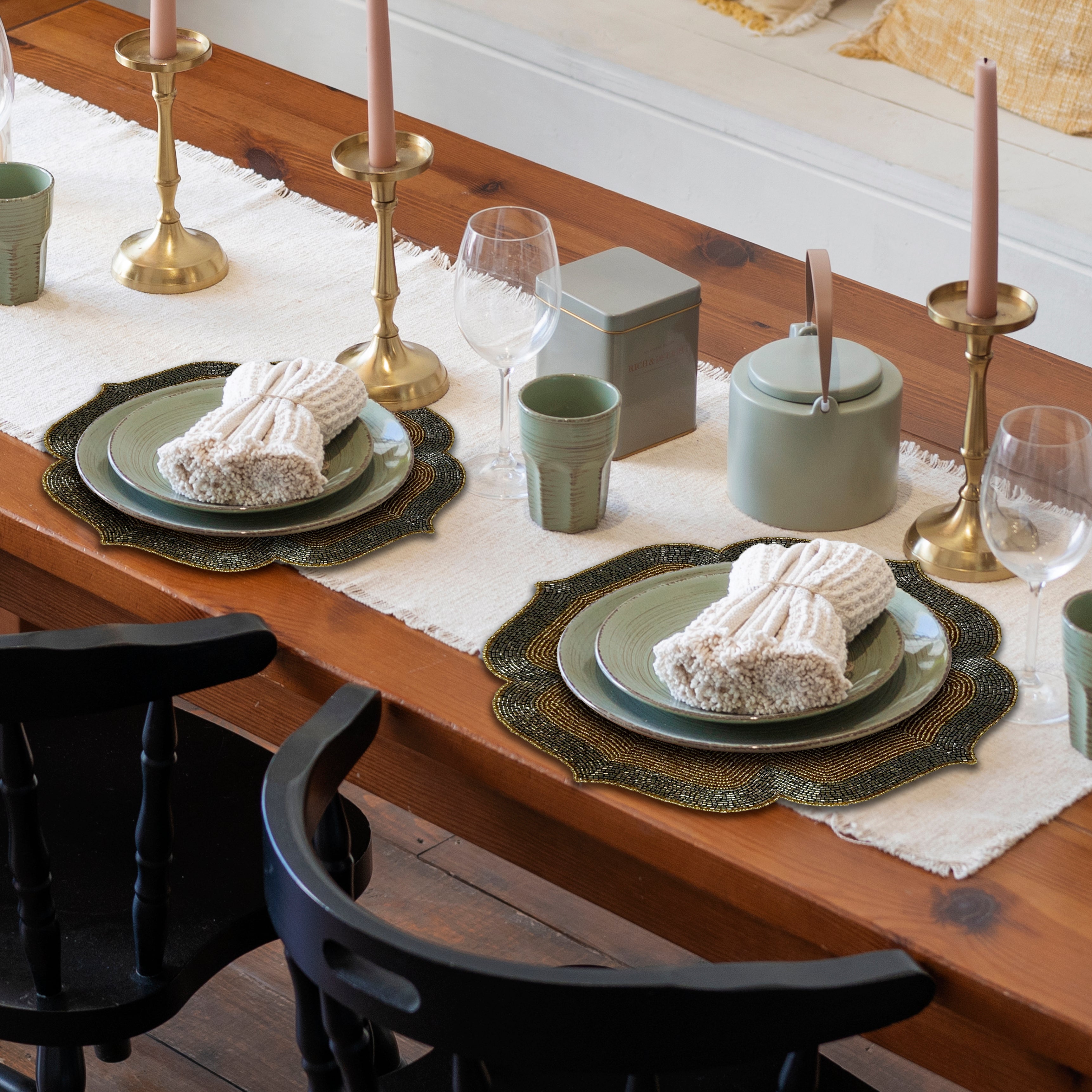 Gilded Shine – Beaded Placemats in Gold and Silver, Artistic Heat-Resistant Dining Table Décor 14 inch