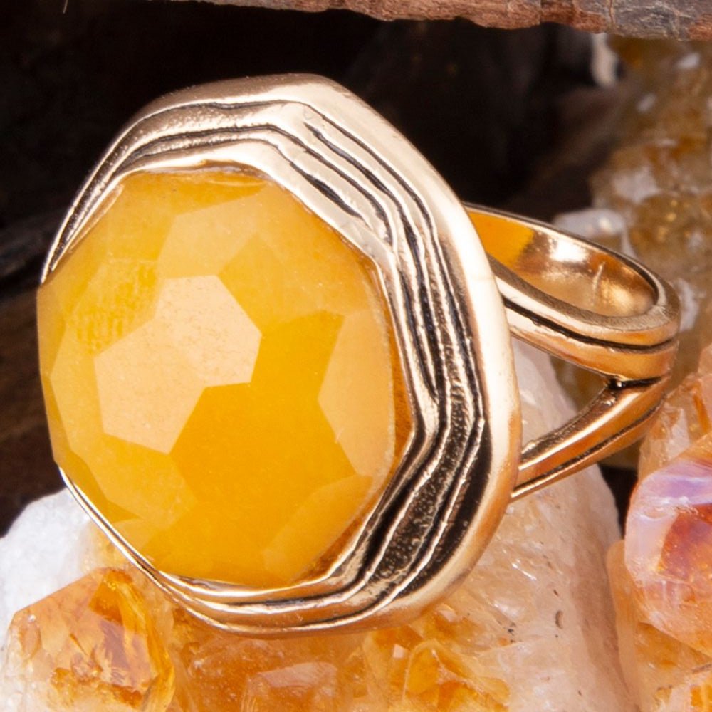 River Rocks Yellow Quartz Golden Statement Ring