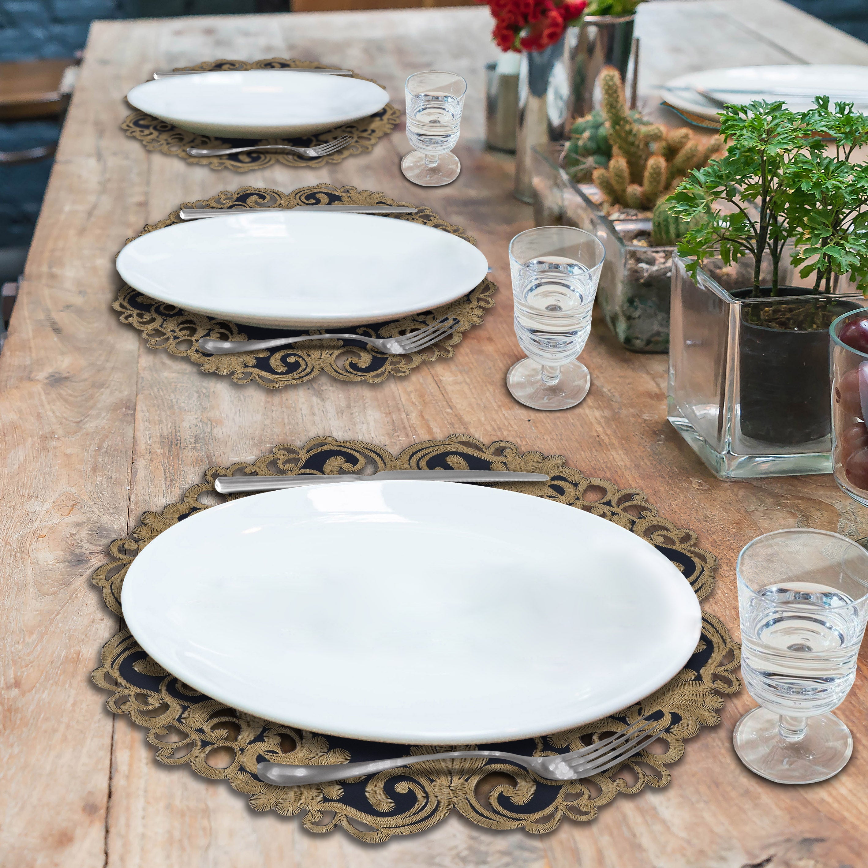 Vintage Opulence – Gold Lace Blue Round Doilies, The Vintage Opulence Collection European Embroidery Décor 15 inch
