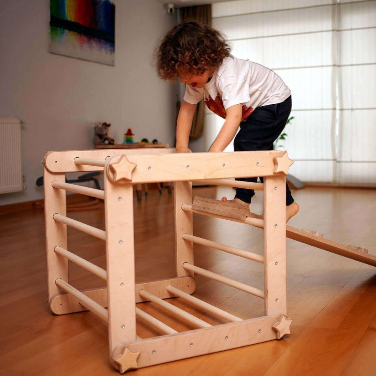 Transformable Climbing Cube with Ramp
