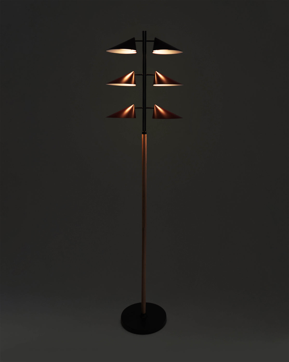 Ivo Floor Lamp