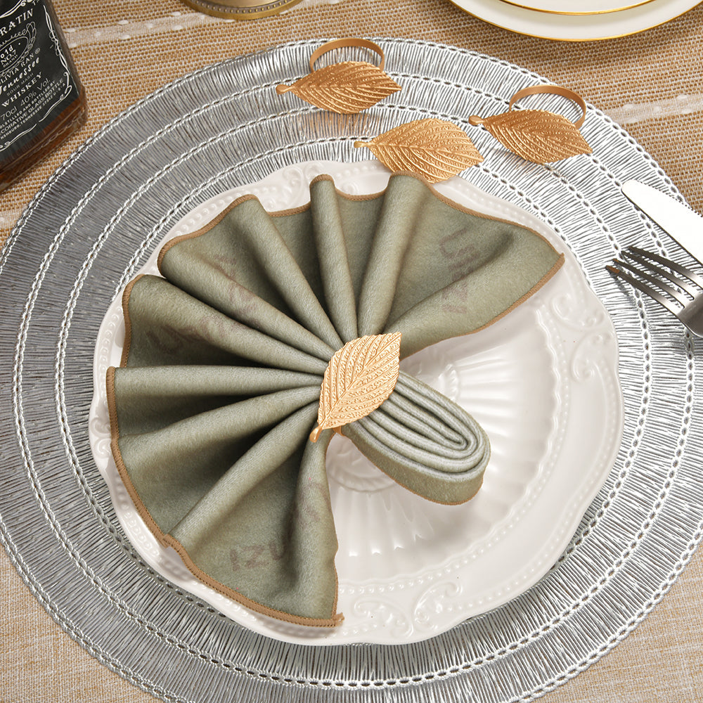 Luxe Petal – Napkin Rings in Gold Leaf Design, Artistic Decorative Dining Table Décor