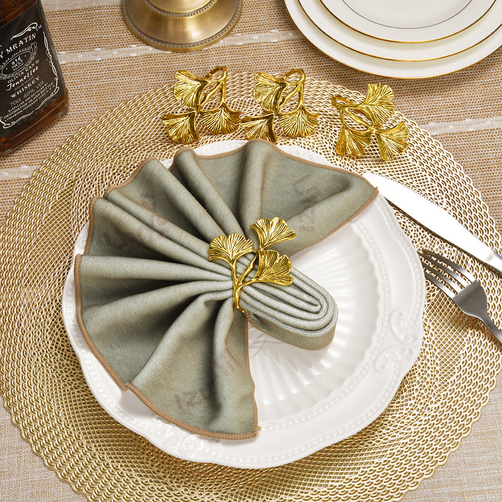 Golden Aura – Napkin Rings in Gold Leaf Design, Elegant Decorative Dining Table Décor