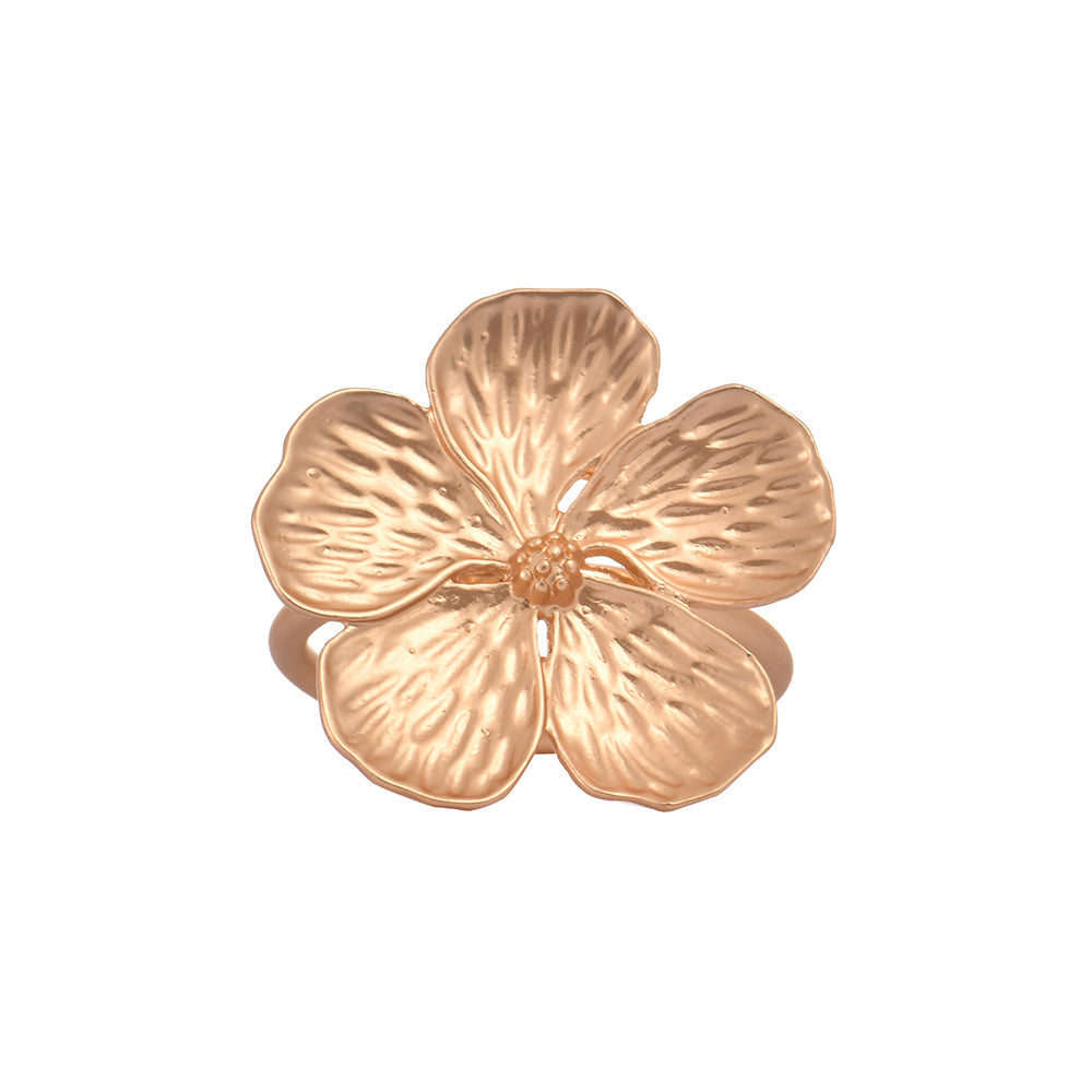Golden Elegance – Napkin Rings in Gold Floral Design, Luxurious Decorative Dining Table Décor