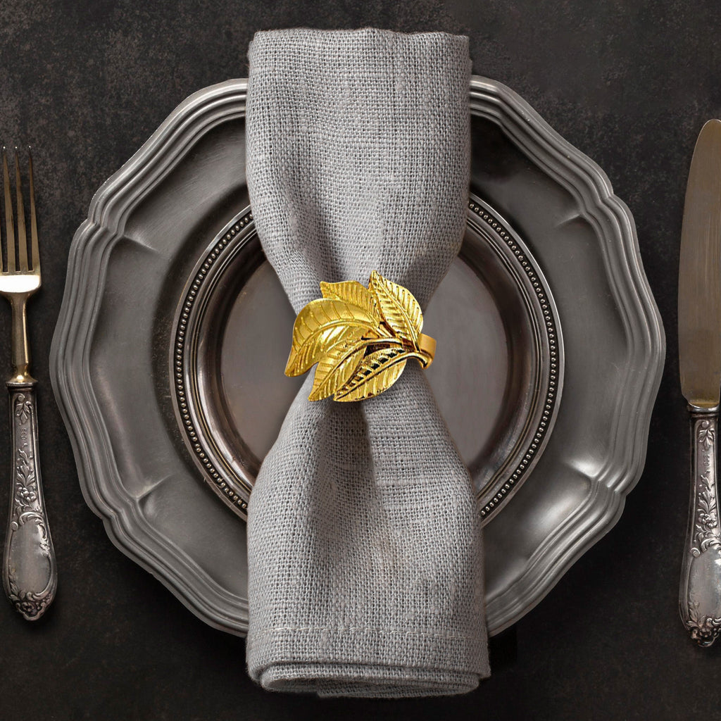 Gilded Bloom – Napkin Rings in Gold Leaves Design, Luxurious Decorative Dining Table Décor
